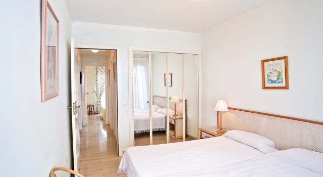 Golden Life - Two Bedroom No.2