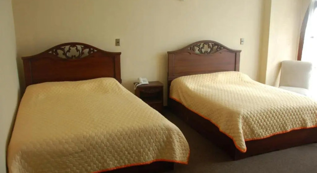 Трёхместный номер Standard Hostal Tukos La Casa Real