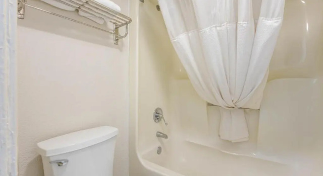 Номер Standard Quality Inn Forrest City I-40