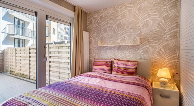 Duplex Near Zeedijk & Center With Sunny Balcony, Rezerwuj Apartament Hotele w Bruksela z parkingiem, Parking