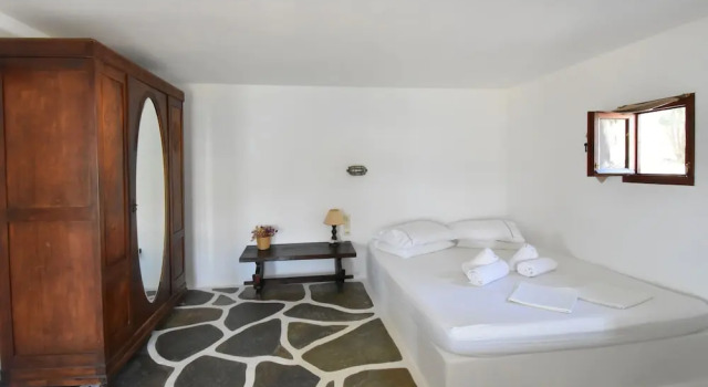 Petra Holiday Village, Book Hotel Ios Chora Ios