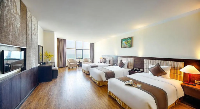Трёхместный номер Deluxe с видом на море Muong Thanh Grand Cua Lo Hotel