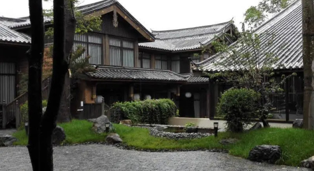 Lijiang Trustay Heartisan Boutique Hotel & Resort, Забронировать Курортный отель Отели Лицзян 5 звезд, рядом с Улица Сквер-стрит Древнего города Шухэ, 5*