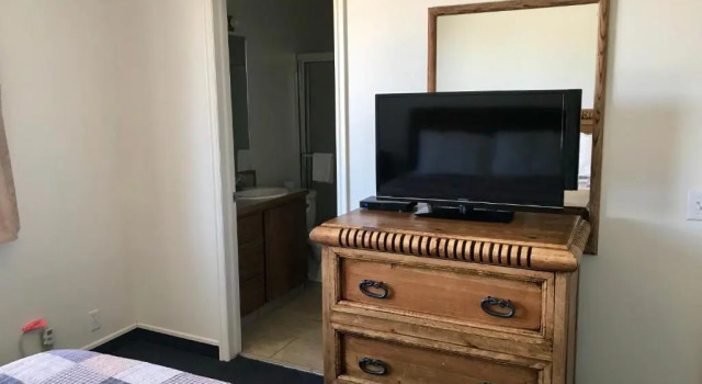 Апартаменты Four Corners Inn