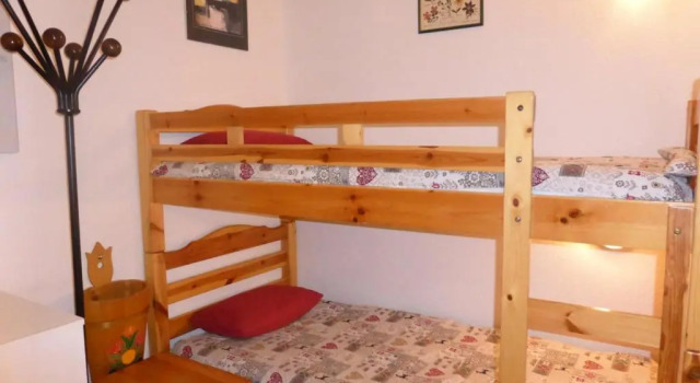 Résidence Pierres Blanches - Studio pour 6 Personnes 42, Забронировать Отель Отели Ле-Контамин-Монжуа с парковкой, рядом с Гондольный подъемник Сигналь, Парковка