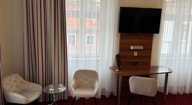 Четырёхместный номер Comfort c 1 комнатой с видом на город Hotel Schwibbogen Altstadt & Apartments