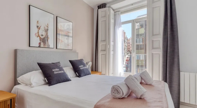Апартаменты с 2 комнатами с балконом Limehome Madrid Calle Ave María - estancia temporal