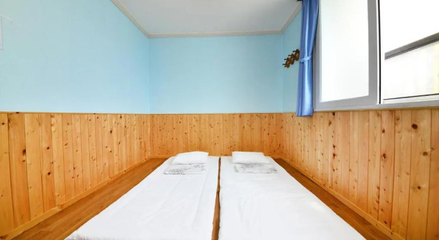 Четырёхместный номер Standard Gyeongju Namu Guesthouse