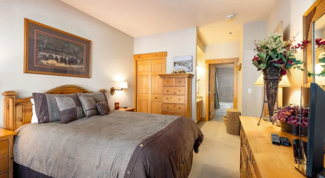 8758 Trappers Crossing 2 Bedroom Condo by RedAwning, 预订 公寓 基斯通 Roosevelt National Forest