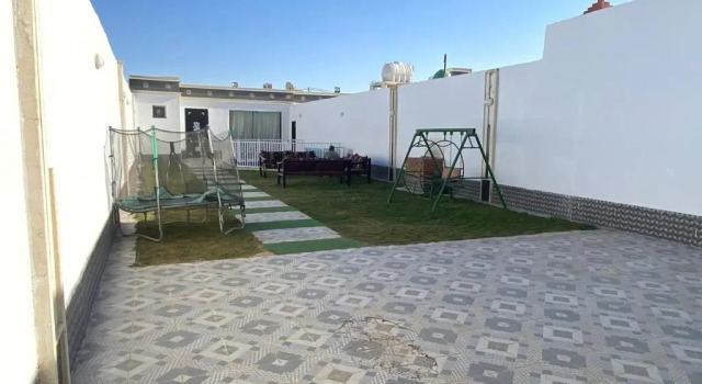 Chalet Maria Al Ryiad, Buchen Sie Chalet Hotels in Provinz Riad mit Pool, Schwimmbad
