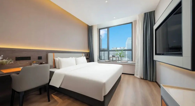 Номер Comfort World Hotel  Jinan CBD MixC Branch