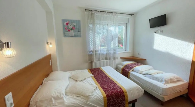 Номер Standard Hotel Le Ronchamp