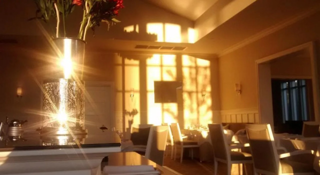 The Bruce Hotel, Забронировать Отель Отели Стратфорд с завтраком, рядом с Место проведения Стратфордского театрального фестиваля, Завтраки