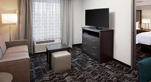 Четырёхместный люкс Homewood Suites By Hilton Ronkonkoma