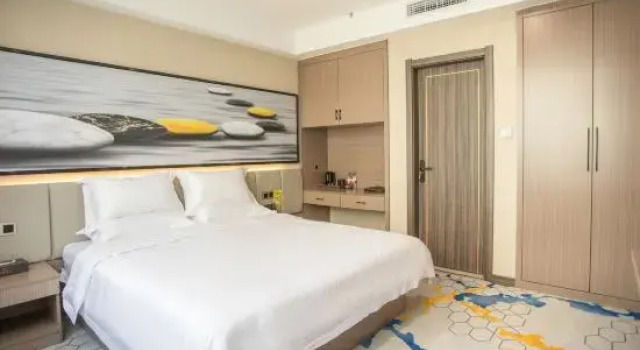 Люкс Puman Hotel (Ulanqab Wanda Shop)