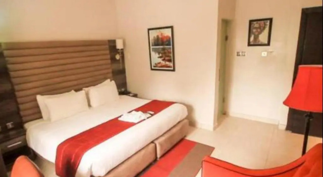 Номер Superior Glee Hotel