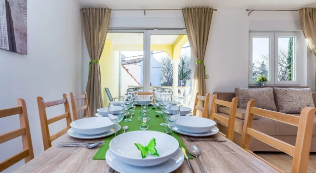 Amazing Home in Dramalj With 2 Bedrooms, Wifi and Outdoor Swimming Pool