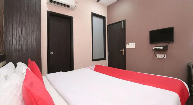 Hotel Shivam Residency by OYO Rooms, Book Hotel Amritsar Punjab