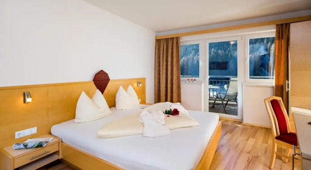 Aparthotel Alpendiamant Serfaus, Rezerwuj Apartamentowiec hotelowy Hotele w Tyrol ze śniadaniem, Śniadanie