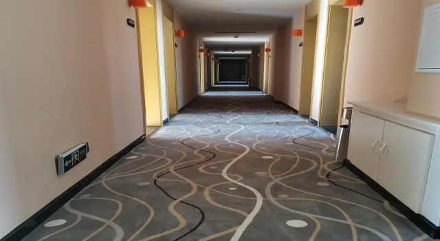7 Days Premium Hotel Qinhuangdao Lulong Bus Station Yongwang Street