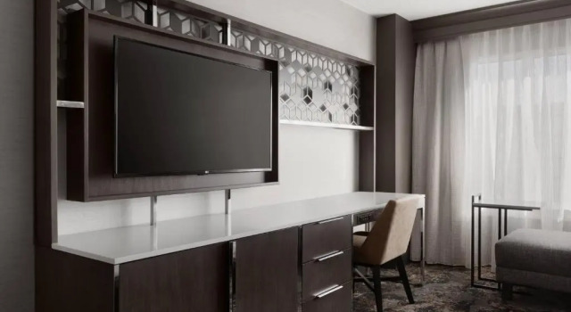 Номер Deluxe Bridgewater Marriott