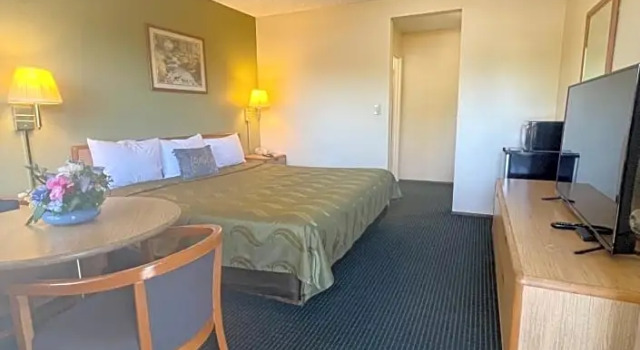 Номер Standard Regency Inn Lakeport