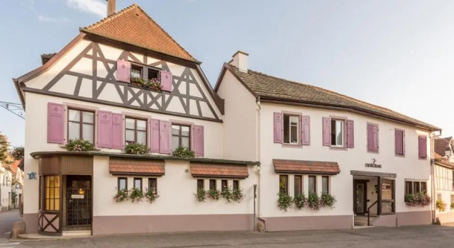 Auberge du Cheval Blanc depuis 1785, Book Hostel / Vandrerhjem SPA-hoteller i Alsace Wine Route, SPA