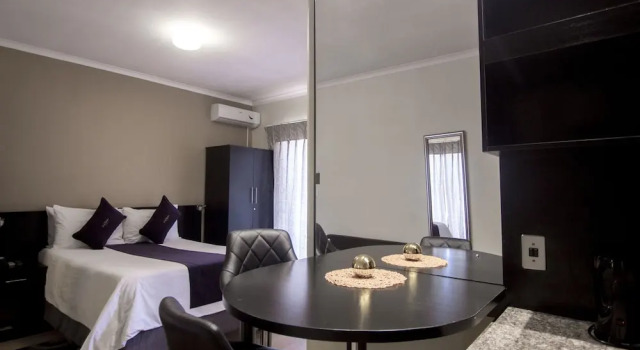 Номер Executive с балконом Scenery Guesthouse Maqalika