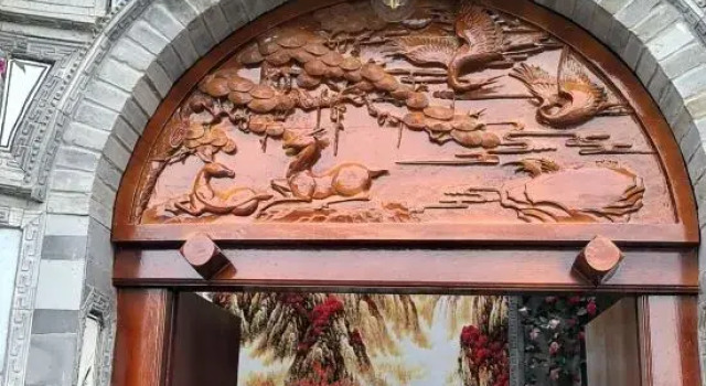 Wutong Courtyard in Dali City, Prenota Hotel Dali Yunnan