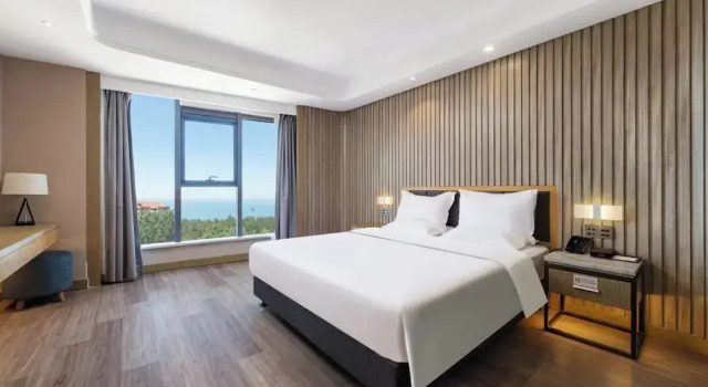 World Hotel Weihai Bathing Beach