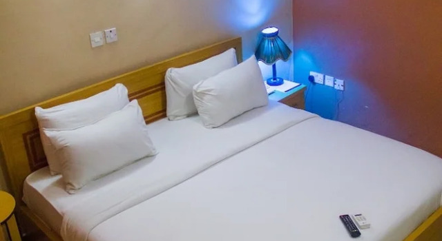 Номер Executive Marble Brand Hotel