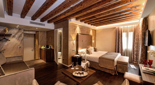 Rosa Salva Hotel, Забронировать Отель Сан-Марко Венеция