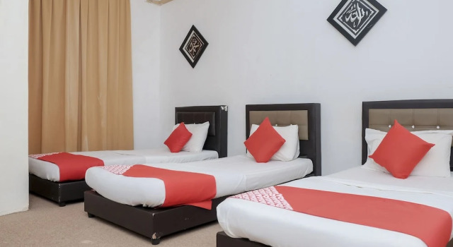 OYO 90180 Gemilang Hotel Kerteh, Rezervovat Hotel Kerteh Terengganu