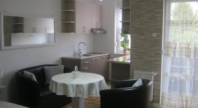 Ildiko Studio Apartment is a calm place to relax, Забронировать Апартаменты/квартира Апартаменты Суботица, Апартаменты/квартира