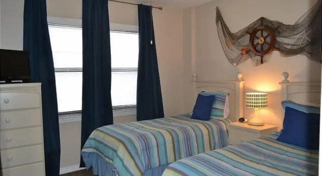 Номер Standard с 3 комнатами с балконом и рядом с пляжем Sunswept Condominiums
