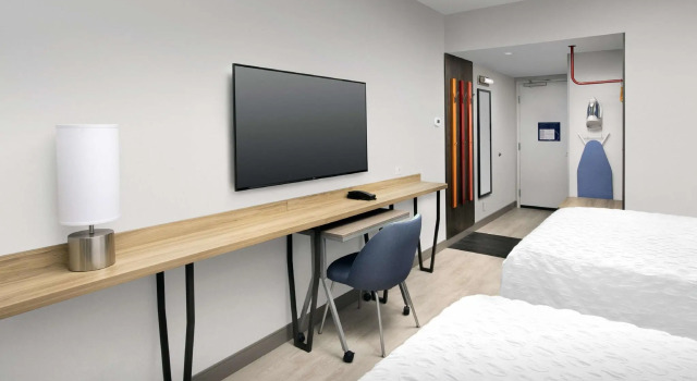 Четырёхместный номер Standard Tru By Hilton Tallahassee Central