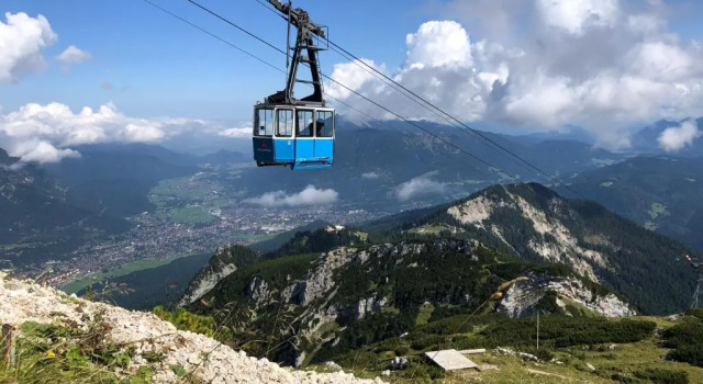 Апартаменты Karwendel Apartments