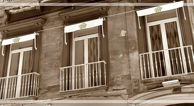 Chiaia Roof
