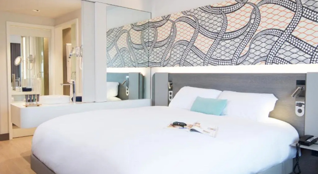 Двухместный номер Superior Novotel Cotonou Orisha