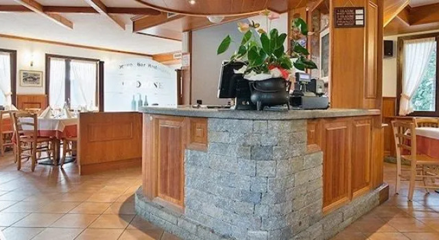 Hotel Gallo Cedrone, Rezerwuj Hotel Valdisotto Alta Valtellina