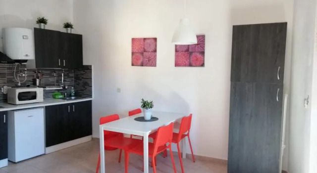 Апартаменты c 1 комнатой Sanpedor Apartment
