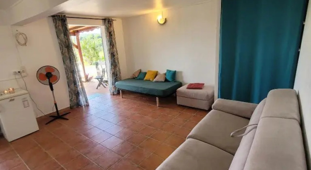 Studio a Sofaia (Adults Only), Rezerwuj Hotel Hotele w Basse-Terre z parkingiem, Parking