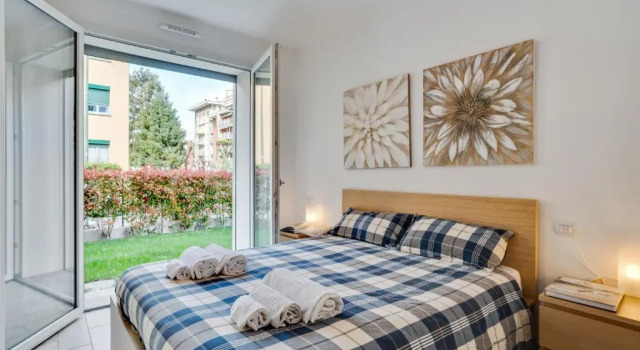 Апартаменты GuestHost - DREAM Holiday Houses
