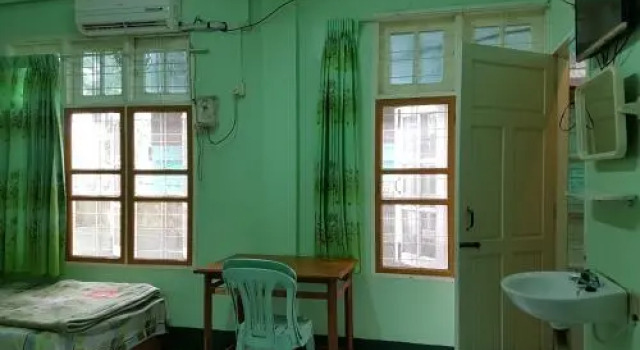 Swe Taw Nan Guest House-Burmese Only, Book Guesthouse Taungoo Pegu region