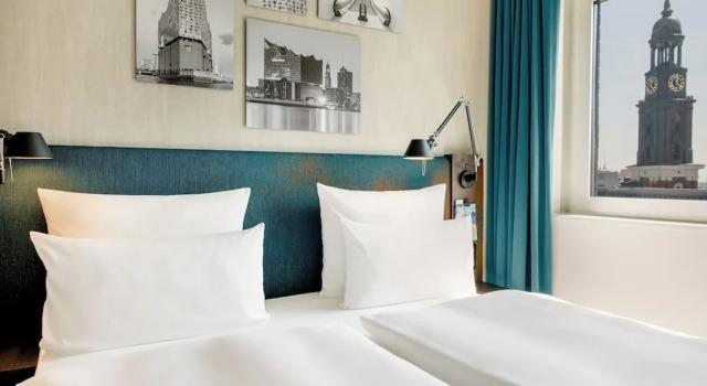 Номер Standard Motel One Hamburg am Michel