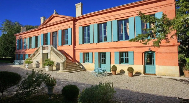 Château Pont Saint-Martin, Rezerwuj Bed and Breakfast Hotele w Graves z parkingiem, Parking