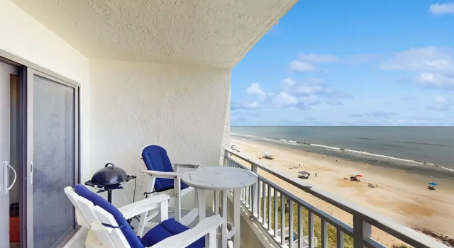 Апартаменты Ocean-view Balcony, Pool! New Smyrna Beach Escape