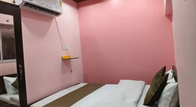 Номер Deluxe Hotel Aheli And Restaurant Bankura