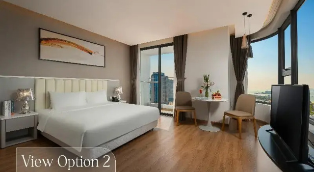 Двухместный номер Deluxe с балконом и с видом на океан DeLaSea Ha Long Hotel - Modern Bayview Escape