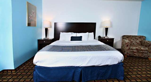 Двухместный номер Standard Coratel Inn & Suites by Jasper Newton